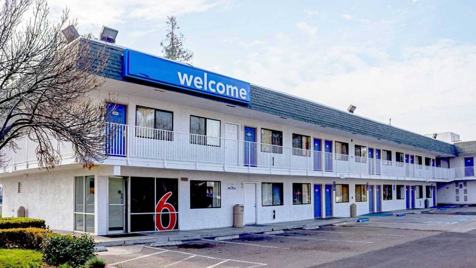 Motel 6 Porterville